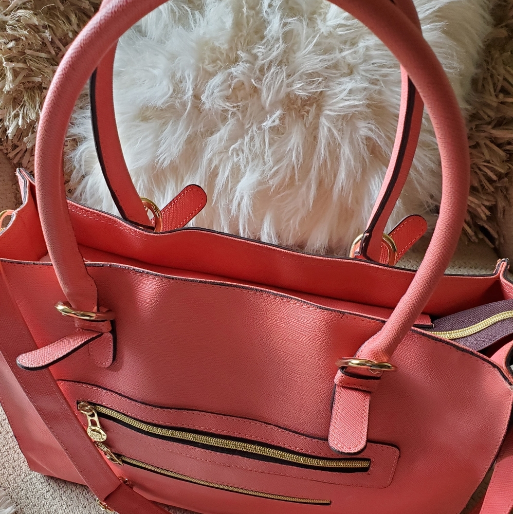 Bag - Picture 3 of 5